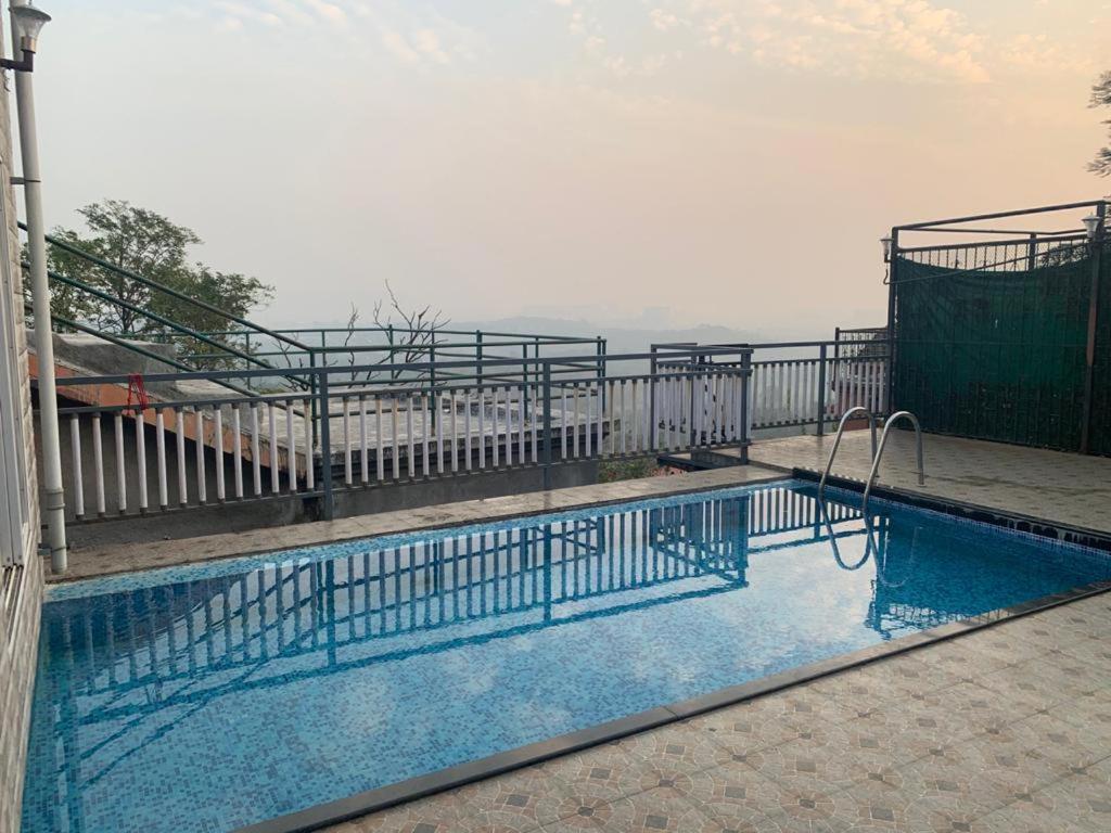 Mumbai Villas Exterior photo